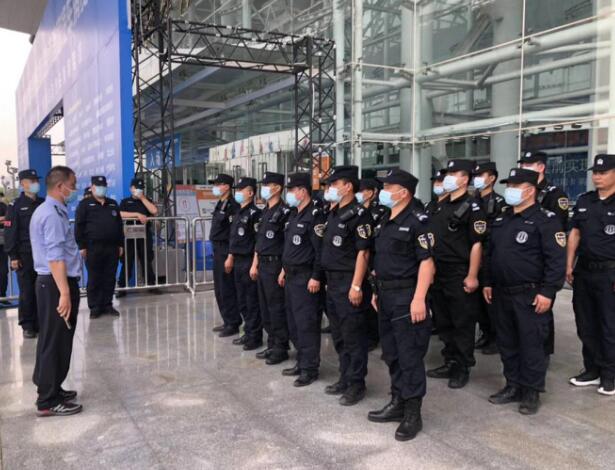長沙市保安協(xié)會成功舉辦第二期“大?！惫歉膳嘤?xùn)班